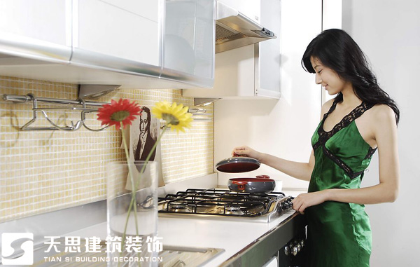 <a href=//zoyaart.cn/anli/ target=_blank class=infotextkey>合肥工装</a>公司