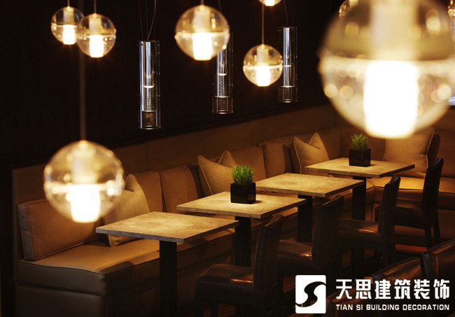 <a href=//zoyaart.cn/anli/ target=_blank class=infotextkey>合肥工装</a>公司