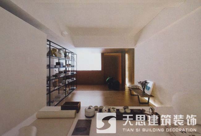 <a href=//zoyaart.cn/ target=_blank class=infotextkey>合肥办公室装修</a>侧面书架